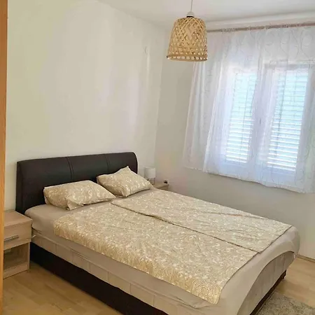 L&d Apartman Biograd na Moru