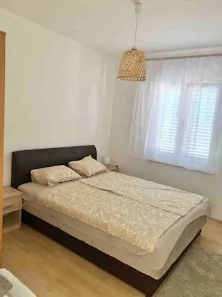 Apartment L&d